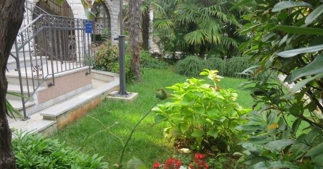 Apartmani Slavica Малинска Екстериор снимка