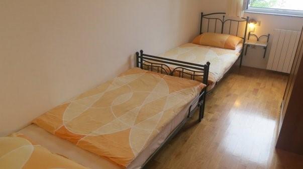 Apartmani Slavica Малинска Екстериор снимка